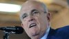 Trump indulta a Rudy Giuliani y a otros implicados en el intento de anular las elecciones de 2020