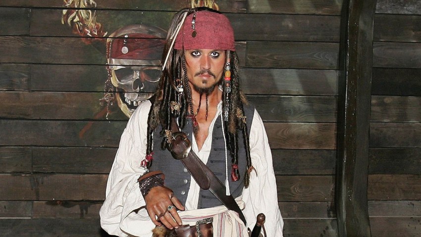 71316021GC012_Pirates_of_Th