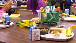 PRINCIPAL-foto-de-comida-en-escuela-DISD-Meals