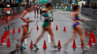 Foto de archivo muestra a mujeres en una carrera.