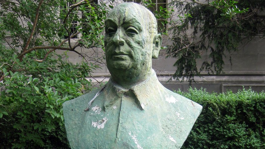 busto-Pablo-Neruda