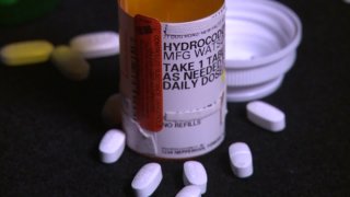 hydrocodone pills bottle