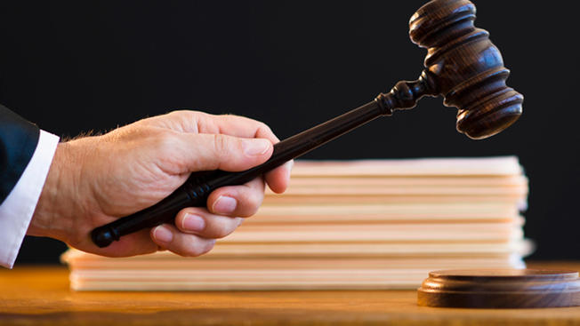 judgegenericc221