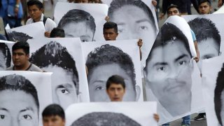 Protesta por desaparición de estudiantes de Ayotzinapa