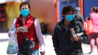 La orden en la ciudad de Laredo entró en vigencia este jueves 2 de abril.