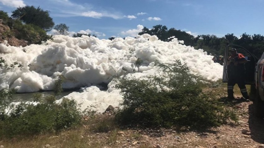 mexico-puebla-espuma-toxica