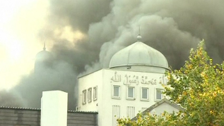 mezquita-londres-incendio