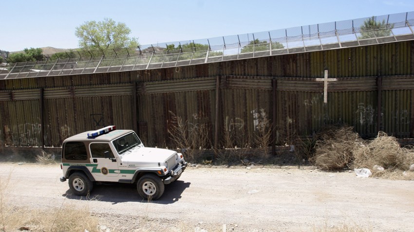 57596322JT008_border