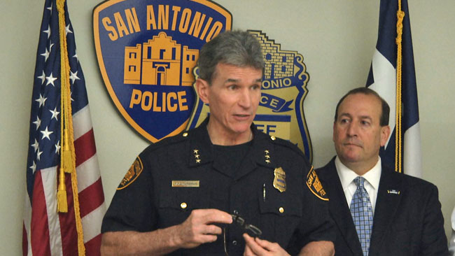 tlmd_mcmanus_jefe_policia_renuncia