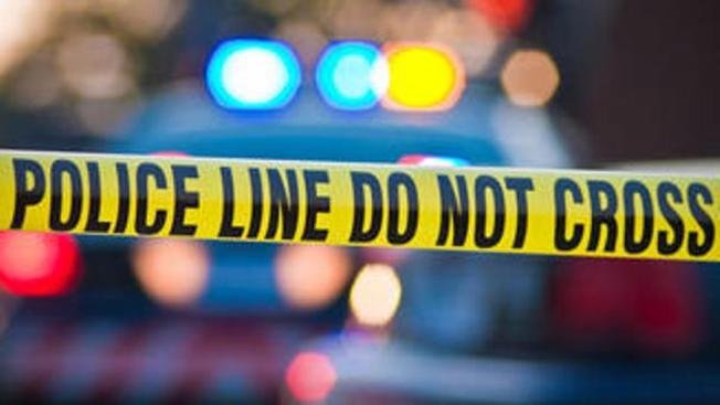 Ataque con arma blanca tras pelea deja dos heridos en San Antonio; el sospechoso huyó