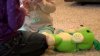 Inconsciente y con 18 costillas fracturadas: bebé habría sido torturado por sus padres