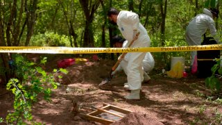 Fosas clandestinas en Sinaloa