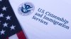 Cambios en inmigración: eliminan ciertas entrevistas para la “green card” por matrimonio