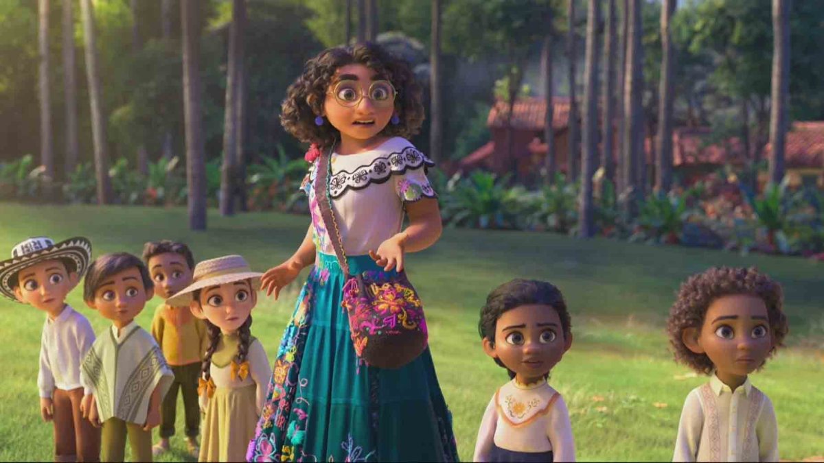 Disney Da Un Avance De Encanto Musical Animado Sobre Una Peculiar 