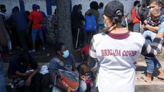 Brigadas médicas entre migrantes