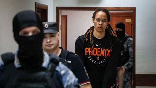 Baloncelista Mundial Brittney Griner es acusada de posesión ilegal de drogas