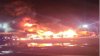 Incendio destruye casi la mitad de una flota de camiones de basura
