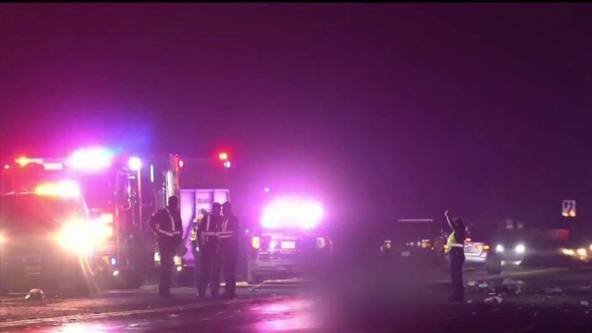 Muere mujer tras ser atropellada mientras cruzaba carretera en ...