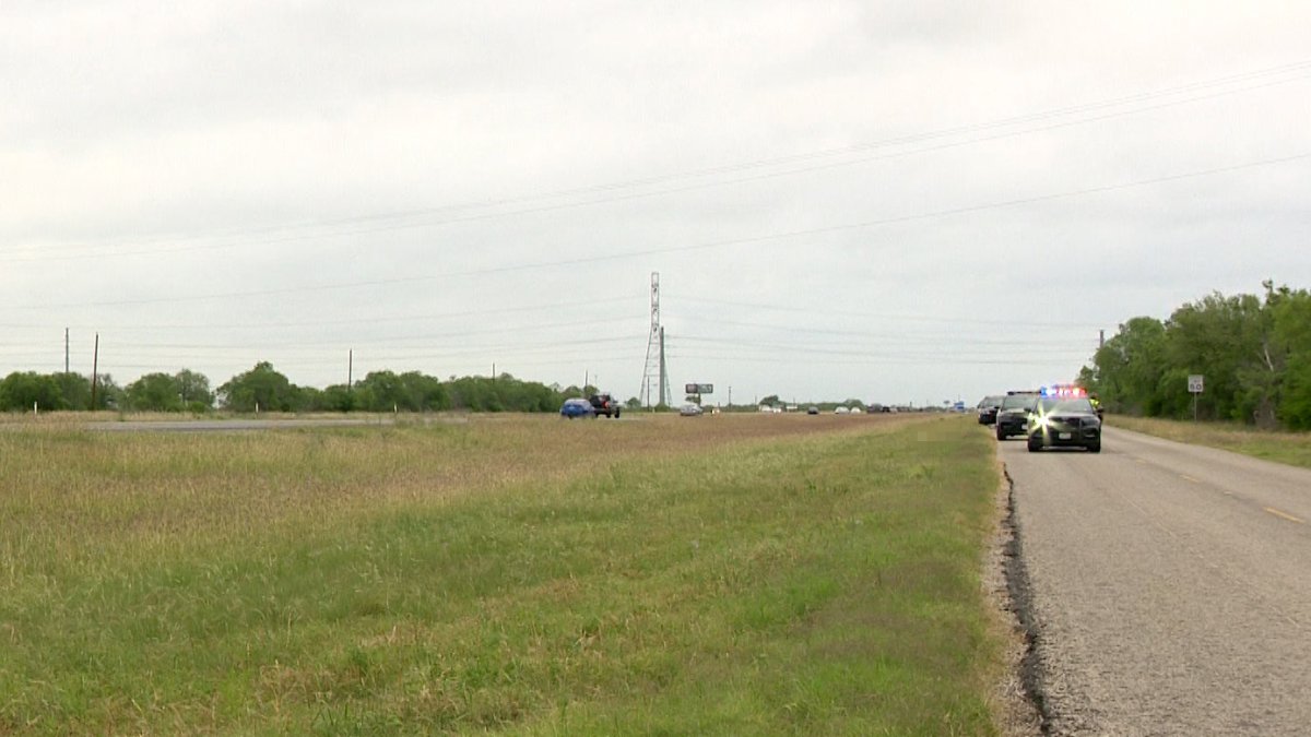 Body Found on Access Road in Bandera, Texas