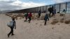Suspenden las citas para solicitantes de asilo en cruce fronterizo de Texas