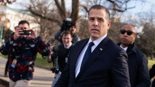 Hunter Biden habló frente al Congreso tras negarse a testificar a puertas cerradas ante una comisión legislativa este miércoles.