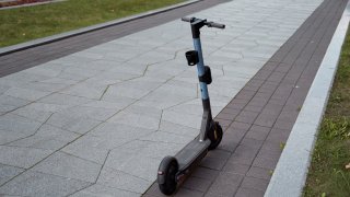 Foto de scooter eléctrico.