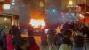 En video: incendian y vandalizan vehículo autónomo en el Año Nuevo Lunar