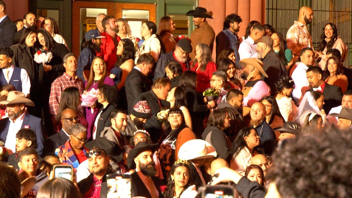 Bodas gratis en el condado Bexar para el día de San Valentín – Telemundo San  Antonio (60), image size:1200x675