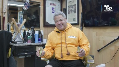 Conoce a José Moisés López, el barbero de los peloteros de las Grandes Ligas