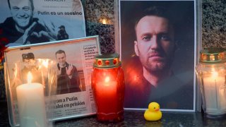 Inteligencia de EE.UU. concluye que Putin no ordenó la muerte de opositor Alexéi Navalni