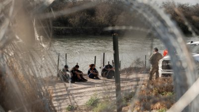 Canciller de México habla sobre situación fronteriza durante visita a San Antonio