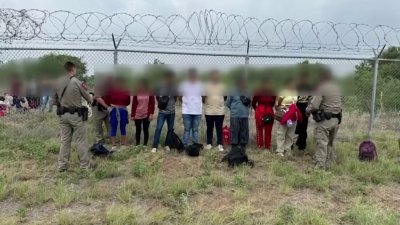 Arrestan a migrantes que intentaron cruzar la frontera en Texas