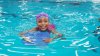 ¡A nadar! clases gratis en San Antonio para todas las edades