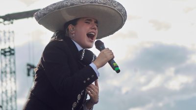 Camila Fernández inicia su primera gira en Estados Unidos