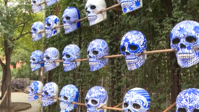 Caravelas azules: el encanto de un altar de muertos fuera de lo común