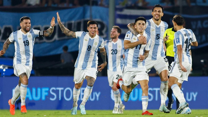 MONTEVIDEO, URUGUAY – MARCH 21: Thiago Almada of Argentina celebrates with teammates after scoring the team’s first goal during the South of American FIFA World Cup 2026 Qualifier match between Uruguay and Argentina at Centenario Stadium on March 21, 2025 in Montevideo, Uruguay. (Photo by Ernesto Ryan/Getty Images)