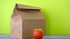 Estos distritos escolares tendrán comida gratis para estudiantes en el verano
