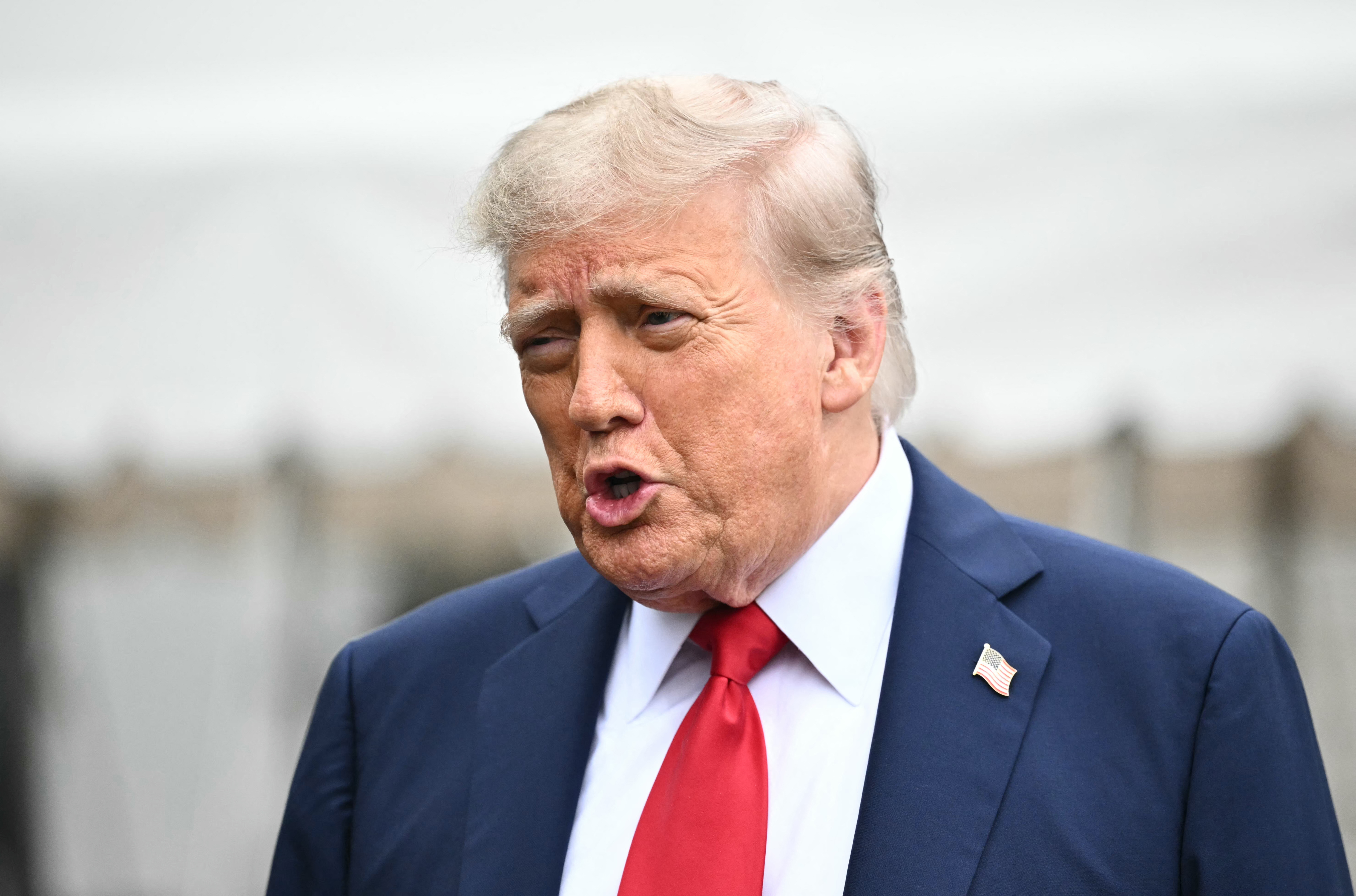 Trump anuncia acuerdo con Dinamarca para reforzar presencia militar de EEUU en Groenlandia