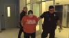 Arrestada: la acusan de forzar a comer a una anciana de 91 años y abofetearla
