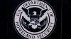 DHS suspende la compra de almacenes para retener inmigrantes