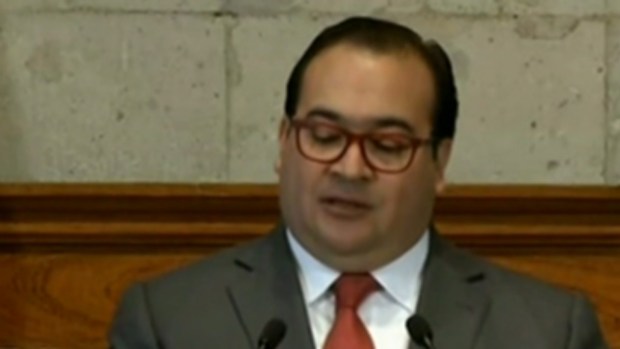 Gobernador de Veracruz, salpicado por la masacre