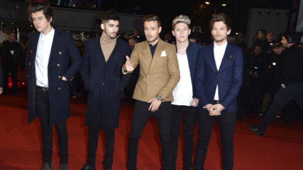 Video: Captan a “One Direction” con marihuana