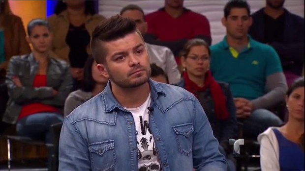 Caso Cerrado: Mi marido no es gay-Demandante