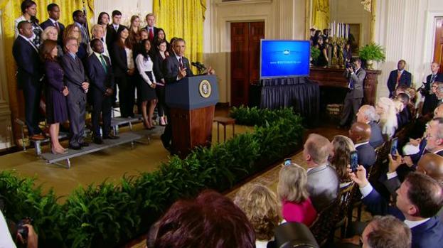 Obama recibe empresarios minoritarios en la Casa Blanca